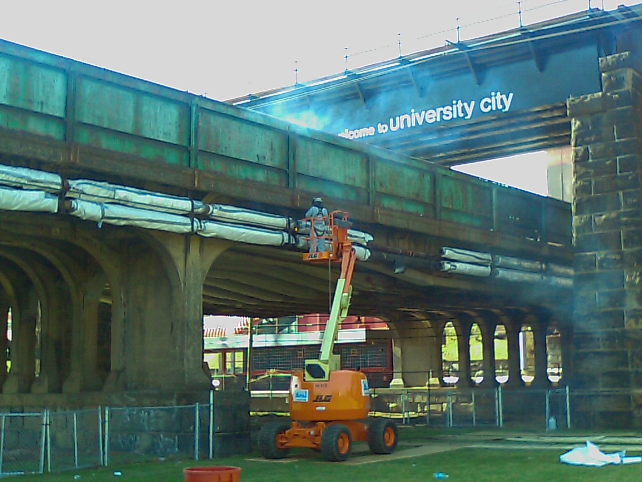 Boom Lift Photo